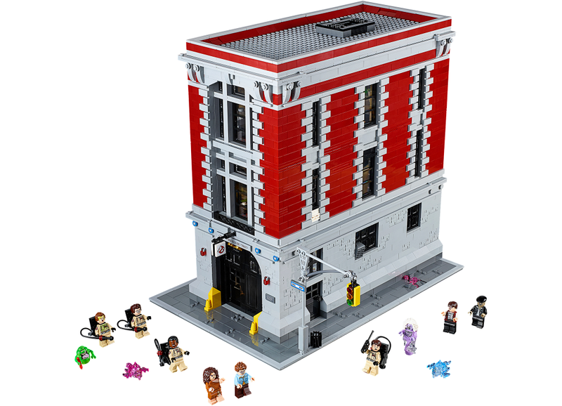 Illustration for article titled Here Are the First Official Shots of the Lego Ghostbusters Firehouse HQ Set